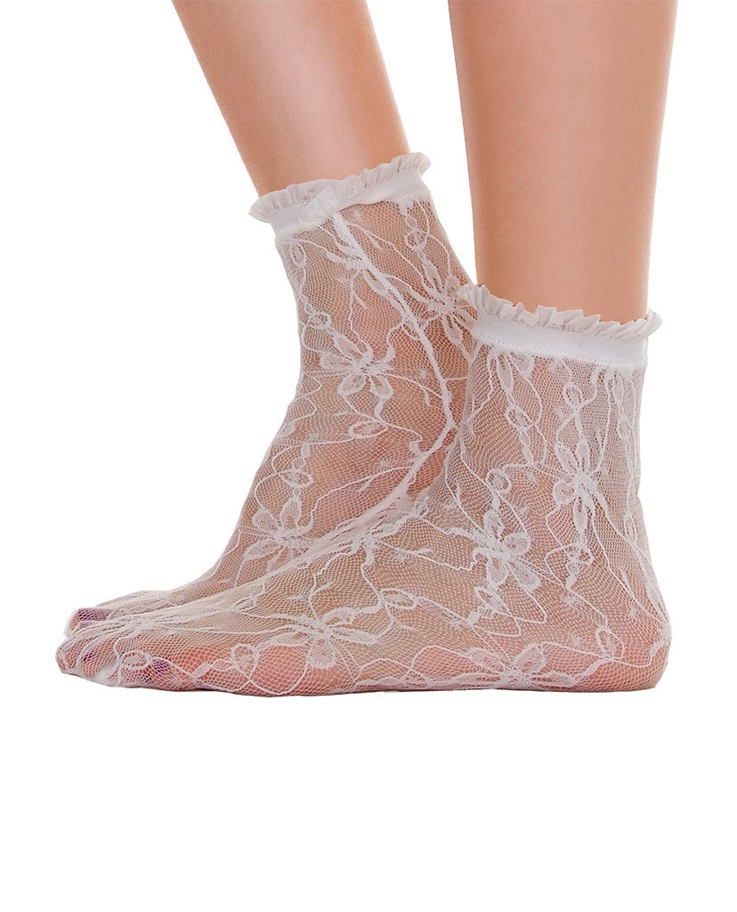 Lace With Ruffle Ankle Socks - White - Piin | www.ShopPiin.com