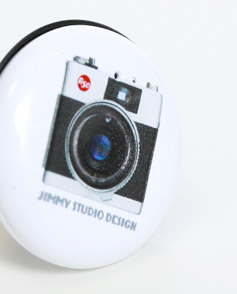 Fingerball Shutter "Camera" - Piin | www.ShopPiin.com